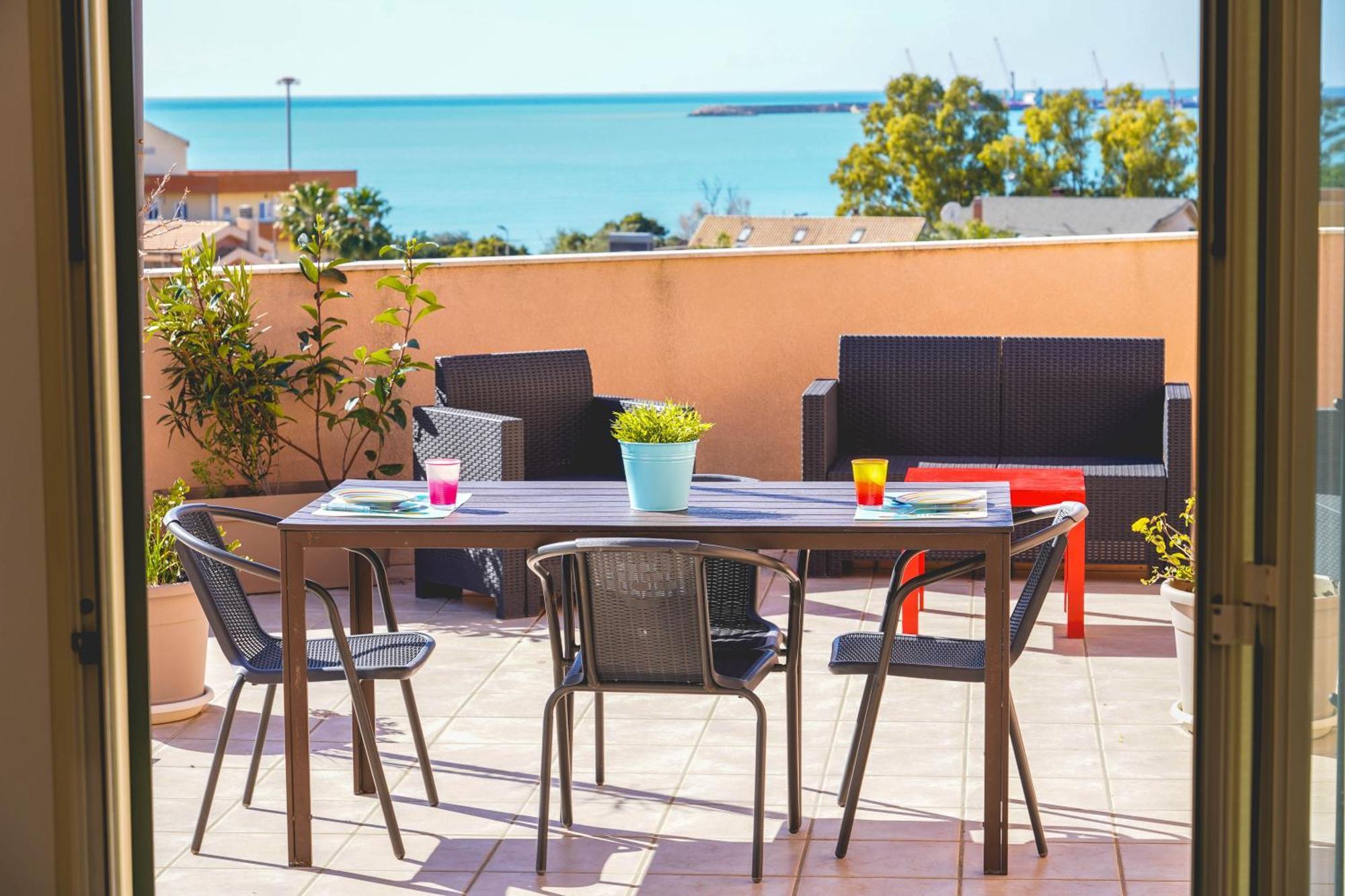 Attico Terrazza Cielomare Seaview Apartamento Pozzallo Exterior foto